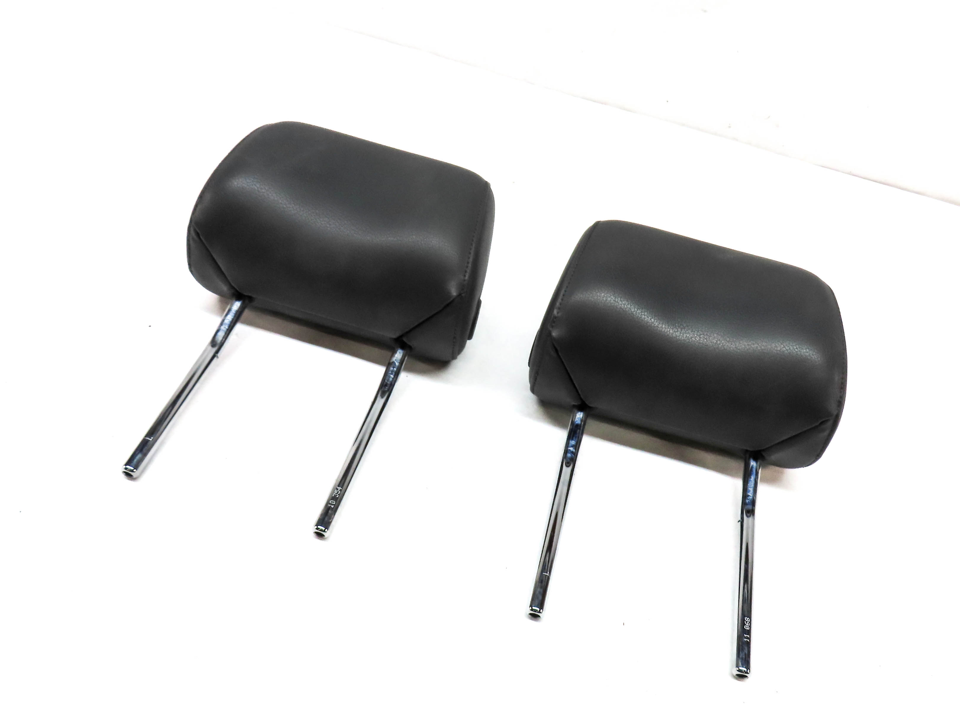 08-15 AUDI A3 A6 Q7 S6 (8P C7 4L) FRONT LEFT & RIGHT SEAT HEADREST SET-2 (Black) — exact item pictured